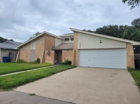 7446 Cessna Dr