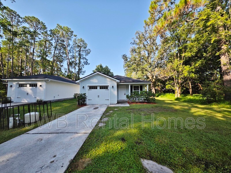 7458 Oriole St in Jacksonville, FL - Building Photo