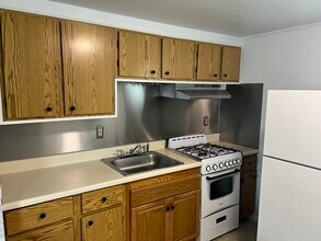 2940 Stevens St, Unit 2 in Oceanside, NY - Building Photo - Building Photo