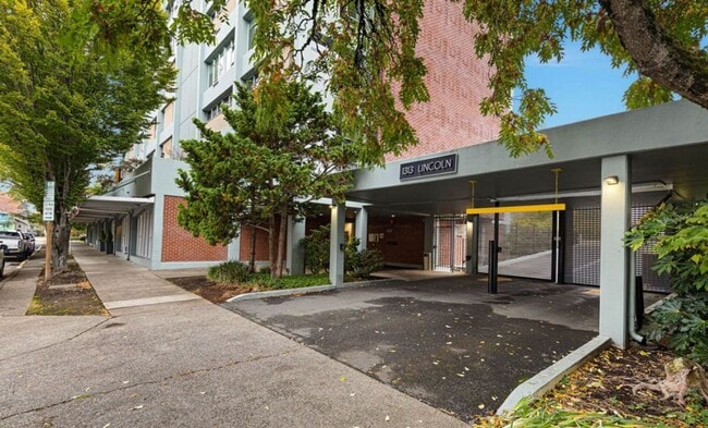 1313 Lincoln St in Eugene, OR - Building Photo - Building Photo