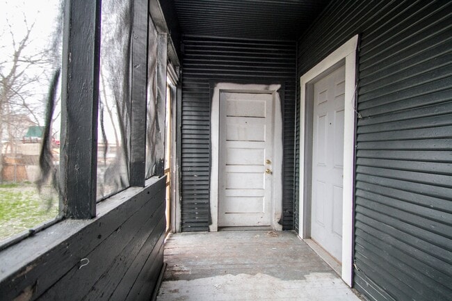 property at 1727 Nolan St