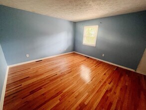 2504 Plymouth St in Blacksburg, VA - Building Photo - Building Photo