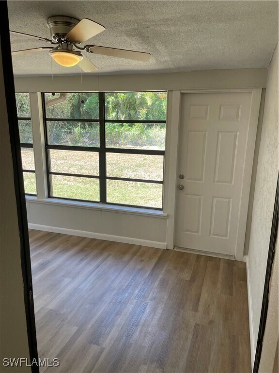 property at 1806 Marilyn Dr