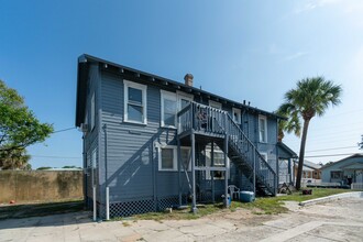 26 S Hollywood Ave in Daytona Beach, FL - Building Photo - Building Photo