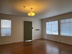 262 12th St in Arcata, CA - Building Photo - Building Photo