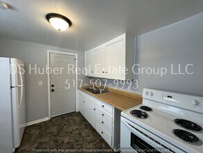 440 Community St in Lansing, MI - Building Photo - Building Photo
