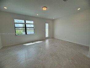 4286 Efendi Dr in Lantana, FL - Building Photo - Building Photo