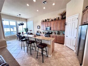1221 Inverness Ct in Bullhead City, AZ - Building Photo - Building Photo