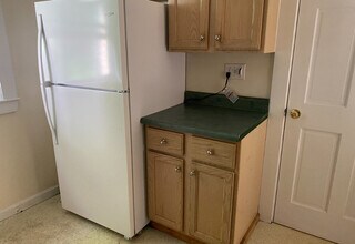 36 Manet Rd, Unit #1 in Chestnut Hill, MA - Building Photo - Building Photo