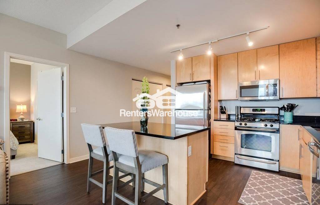929 Portland Ave in Minneapolis, MN - Building Photo