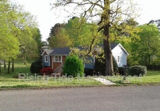 1001 Christopher Dr in Birmingham, AL - Building Photo - Building Photo