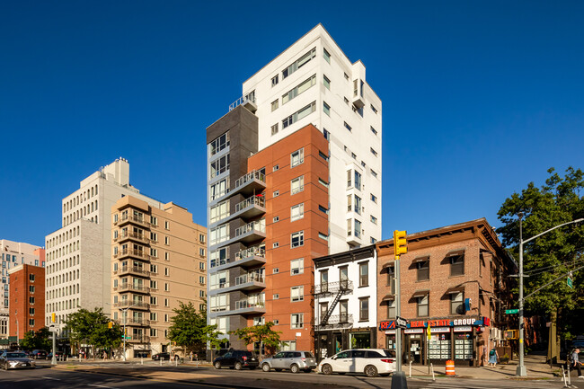 560 Carroll St in Brooklyn, NY - Building Photo - Building Photo