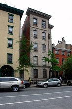 402 W 20th St in New York, NY - Building Photo - Building Photo