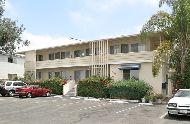 Casa Del Rey in San Diego, CA - Foto de edificio - Building Photo