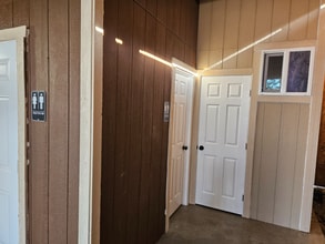 15450 Badger Flat Rd in Los Banos, CA - Building Photo - Building Photo