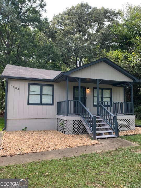 1805 King Mill Rd in Mcdonough, GA - Building Photo