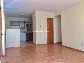 59 Manchester St in Leominster, MA - Building Photo - Building Photo