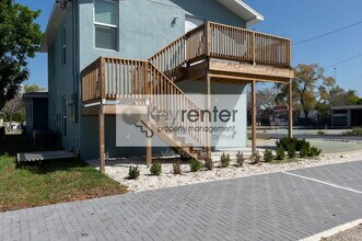 454 21st St N in St. Petersburg, FL - Building Photo - Building Photo