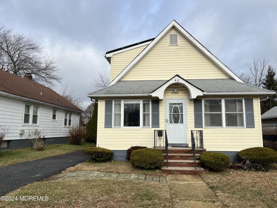 46 Drummond Ave in Red Bank, NJ - Building Photo