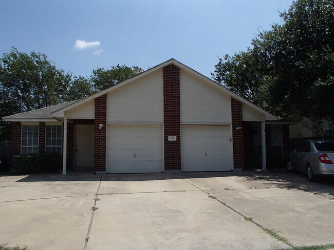 304 Tamara Dr in Georgetown, TX - Building Photo - Building Photo