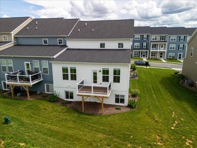 2016 Coneflower Ln in Blacksburg, VA - Building Photo - Building Photo