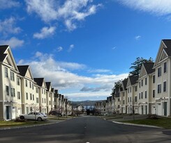 0 Cardigan Ct in Tilton, NH - Building Photo