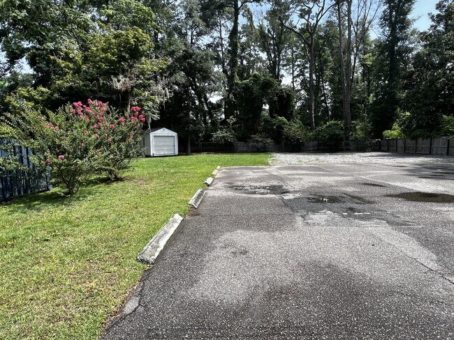 34 SC-128 in Beaufort, SC - Building Photo - Building Photo
