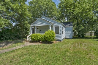 2320 Olando St in Charlotte, NC - Building Photo - Building Photo