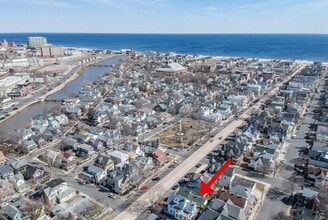 124 Main Ave in Ocean Grove, NJ - Building Photo - Building Photo