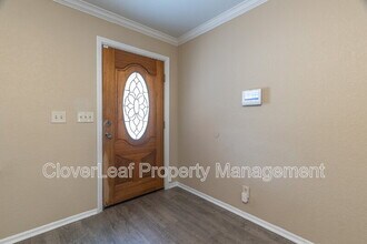 3613 Candle Ridge Dr in San Antonio, TX - Building Photo - Building Photo