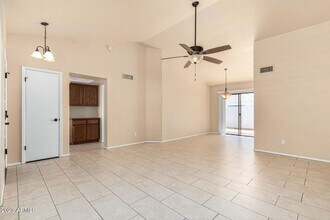 3317 E Siesta Ln in Phoenix, AZ - Building Photo - Building Photo