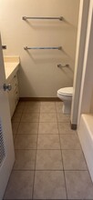 747 Amana St in Honolulu, HI - Building Photo - Building Photo