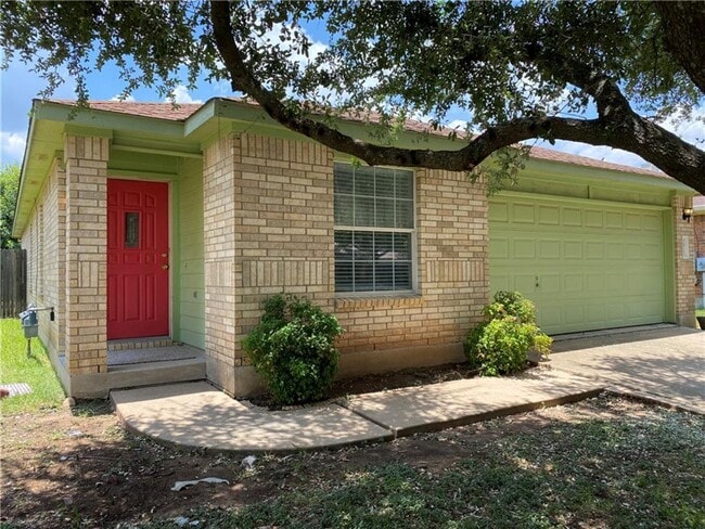 property at 1913 Brentwood Dr