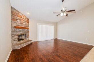 4209 Prairie Iris Ct in St. Cloud, FL - Building Photo - Building Photo