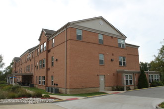 AHEPA 53 III Senior Apartments in St. Louis, MO - Foto de edificio - Building Photo