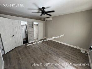 535 1st St NE in St. Petersburg, FL - Building Photo - Building Photo