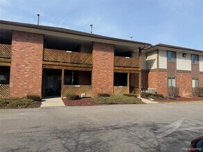 16525 Woodlane in Fraser, MI - Building Photo - Building Photo