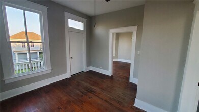 1502 Winnie St in Galveston, TX - Building Photo - Building Photo
