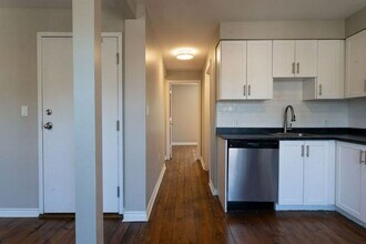 109 Spadina Ave in Hamilton, ON - Building Photo - Building Photo