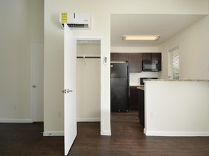 Urban3 Apartments in Austin, TX - Building Photo - Interior Photo