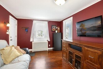 19 Fairview Ave in Malden, MA - Building Photo - Building Photo