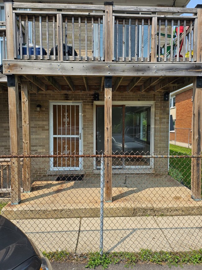 513 N Valerie Ln, Unit 2