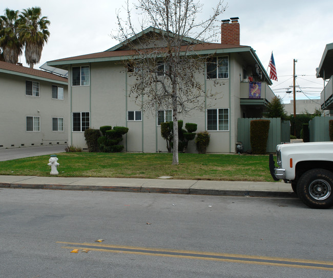 1187 Ayala Dr in Sunnyvale, CA - Building Photo - Building Photo