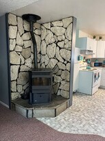 90805 Libby Ln in Coos Bay, OR - Building Photo