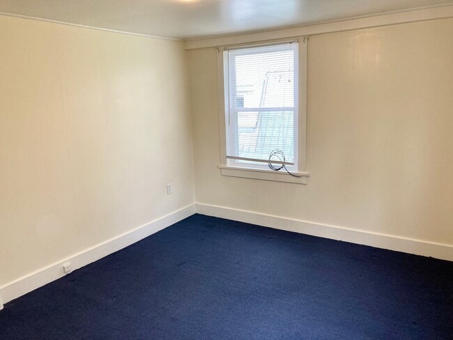 414 Main St in Alexandria, PA - Building Photo - Building Photo