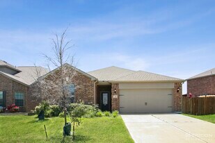 216 Ryan St in Anna, TX - Building Photo