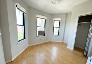 1578 Tremont St, Unit 4 in Boston, MA - Building Photo - Building Photo