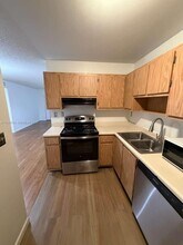 102 Gardens Dr in Pompano Beach, FL - Building Photo - Building Photo