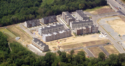 Gateway Square in Henrico, VA - Building Photo - Building Photo