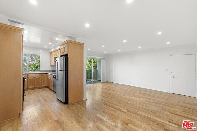 property at 8219 Norton Ave